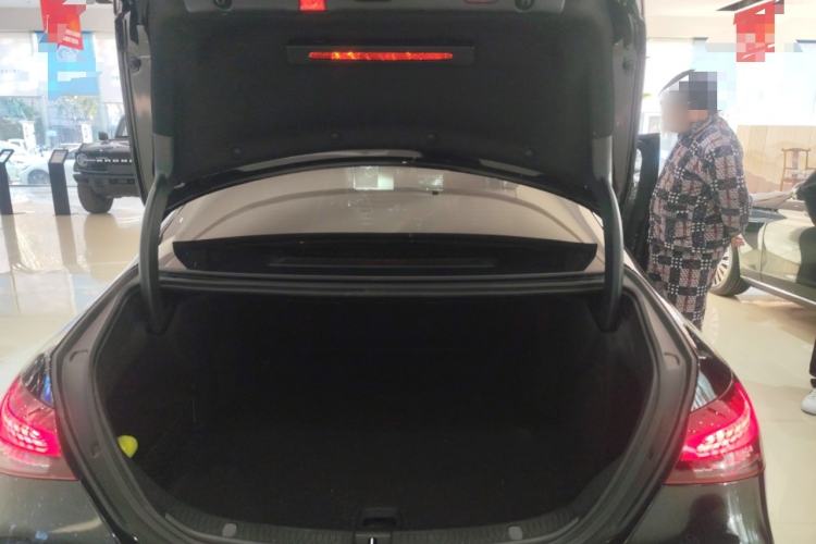 Used Mercedes-Benz E-Class 2023 Restyled E 300 L Sporty and Stylish Edition
