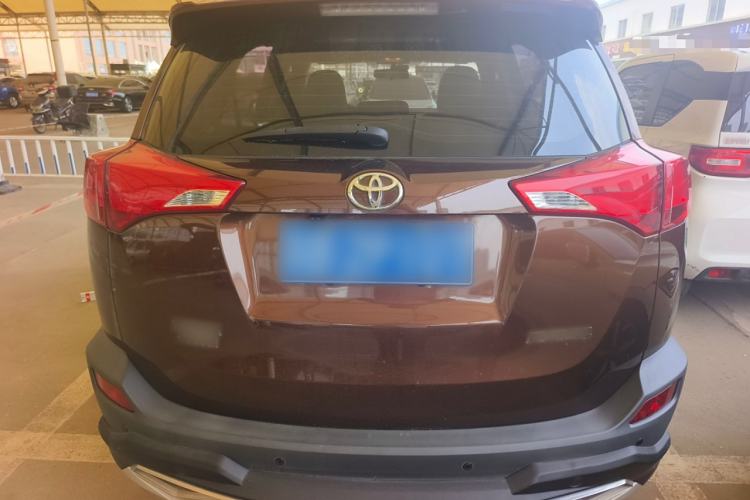 Used Toyota RAV4 2013 2.0L CVT Two-Wheel Drive Urban Edition
