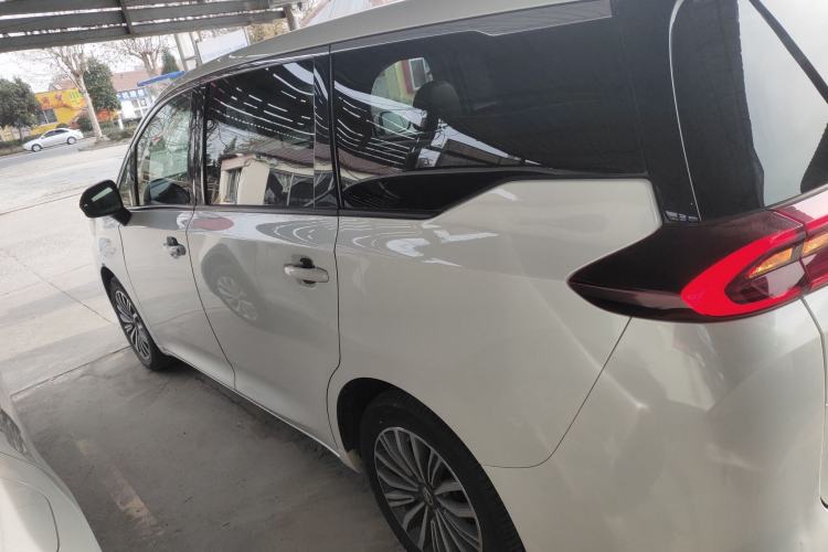 Used GAC Trumpchi M6 2019 270T DCT Prestige Edition (7-seater) China VI
