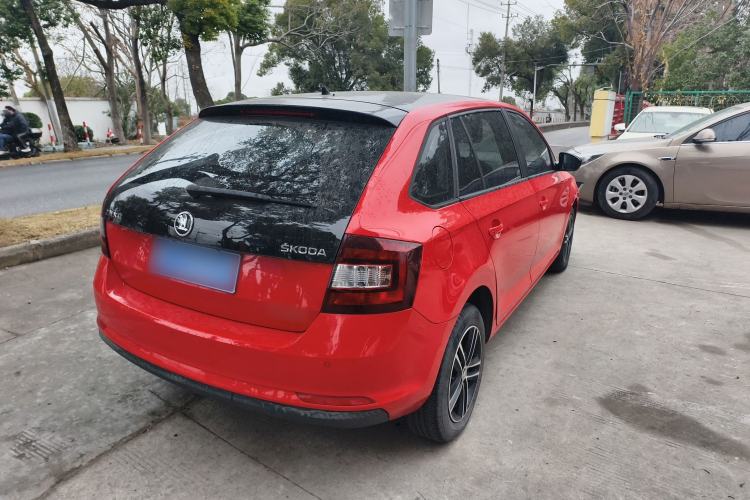 Used Skoda Rapid Spaceback 2014 1.6L Manual Enjoyment Edition