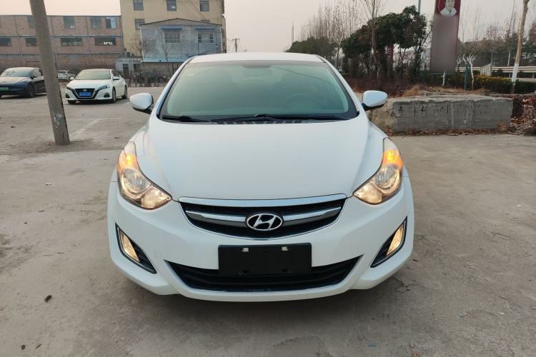 Used Hyundai Elantra 2015 1.6L Automatic Fashion Model
