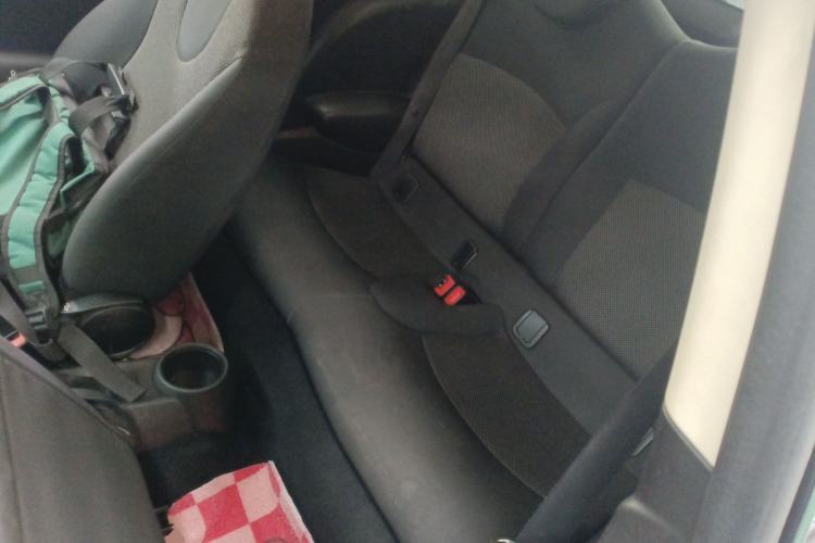 Used  MINI 2011 1.6L ONE
