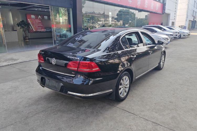 Used Volkswagen Magotan 2016 1.8TSI Smart Comfort Model
