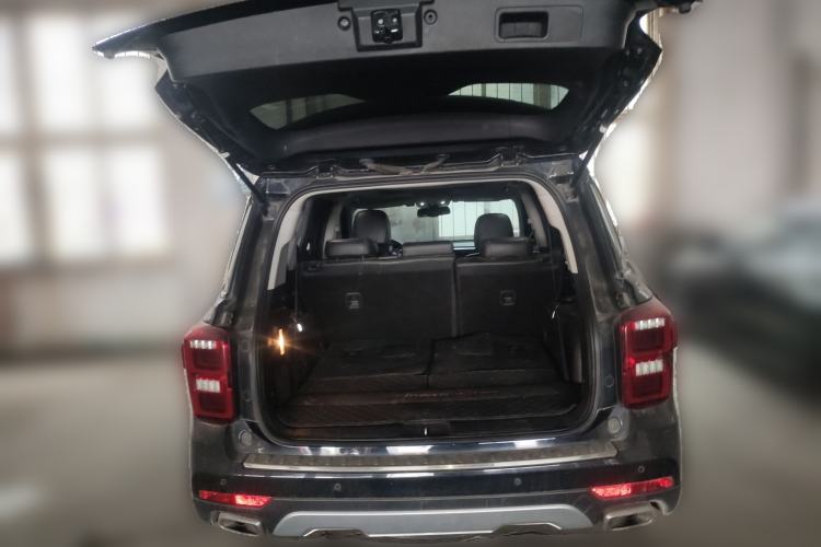 Used GAC Trumpchi GS8 2017 320T Two-Wheel Drive Luxury Smart Connectivity Version (7 Seats)
