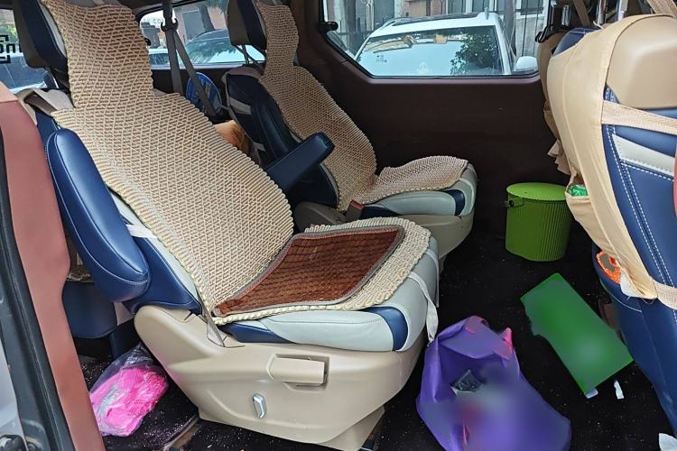 Used SAIC MAXUS G10 2014 2.0T Automatic Elite Edition
