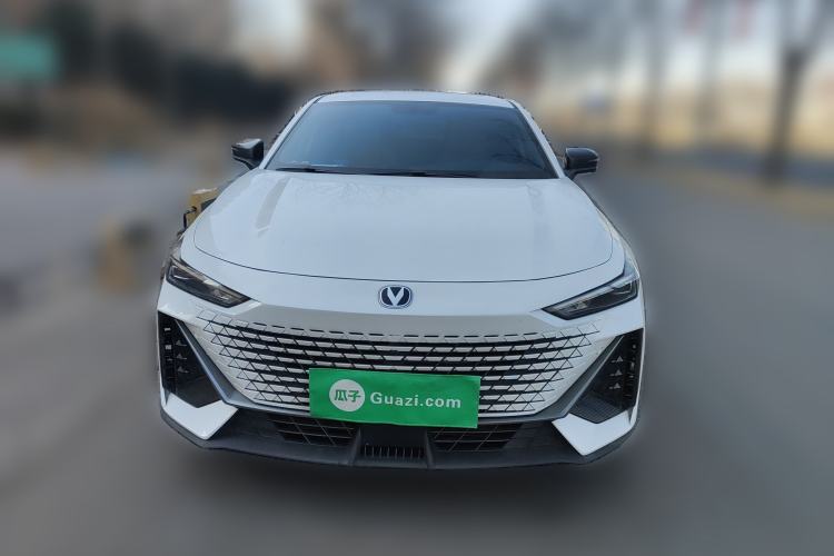 Used Changan UNI-V iDD 2023 Zhidian iDD 1.5T 113km Smart & Fun Version (Rapid Edition)
