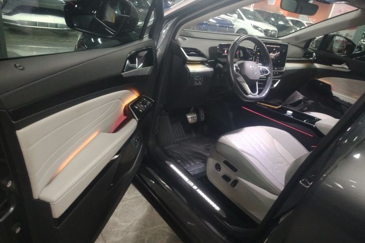 Used Volkswagen ID.6 X 2021 Pro Smart Long-Range Edition