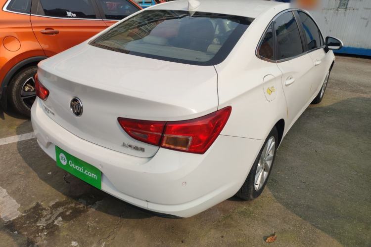 TDK.VehicleDetails.img