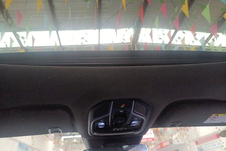 Used Geely Auto Monjaro L 2024 2.0TD High-Power Automatic Two-Wheel Drive Skyline Edition
