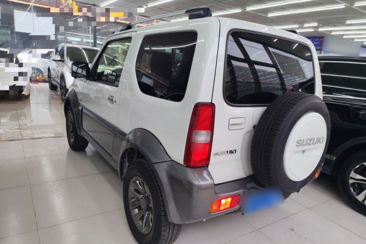 Used Suzuki Jimny 2015 1.3 AT Mode3 Navigation Edition
