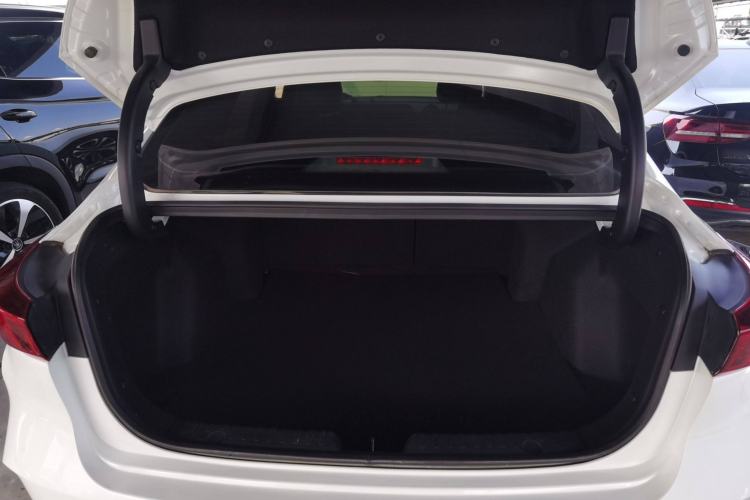 Used Changan Eado 2021 PLUS Blue Whale NE 1.4T GDI DCT Prestige Model
