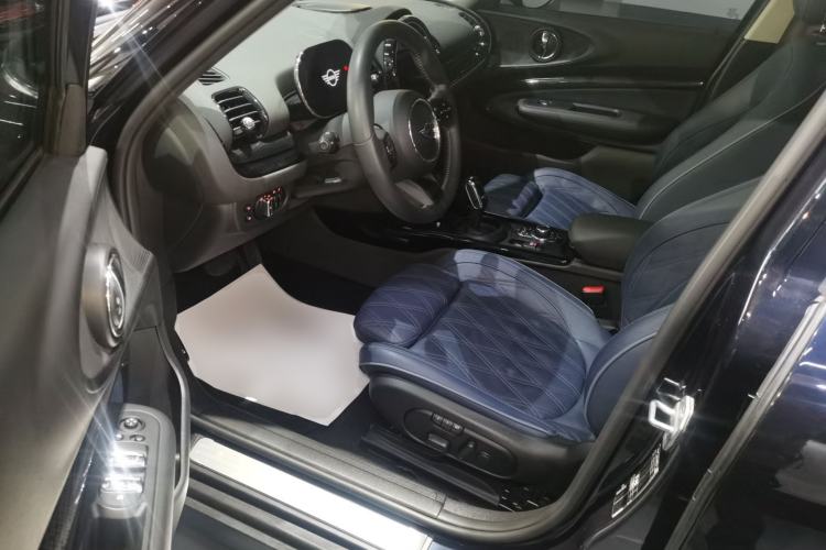 Used  Clubman 2022 Facelift 1.5T COOPER Connoisseur