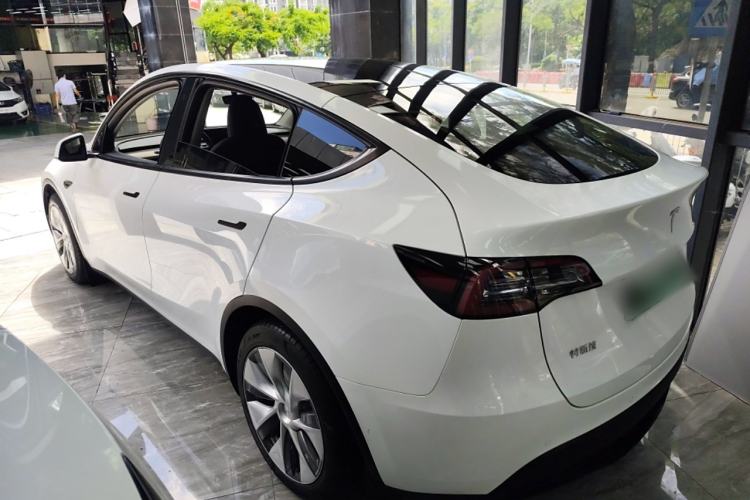 Used Tesla Model Y 2022 Rear-Wheel-Drive Version

