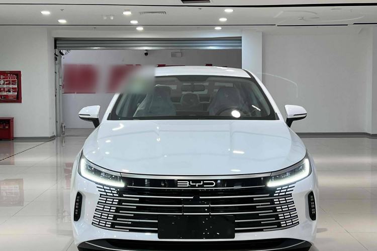 Used BYD Destroyer 05 2024 HONOR Edition DM-i 55KM Luxury Model
