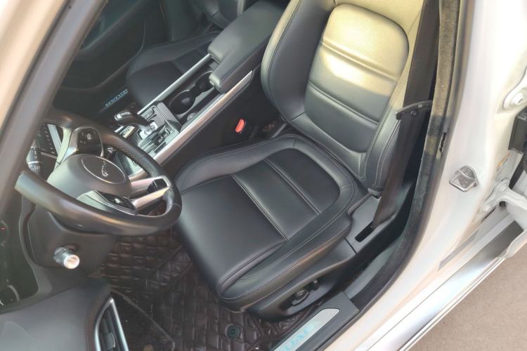 Used Jaguar XEL 2020 2.0T 200 PS S Advanced Elegance Edition
