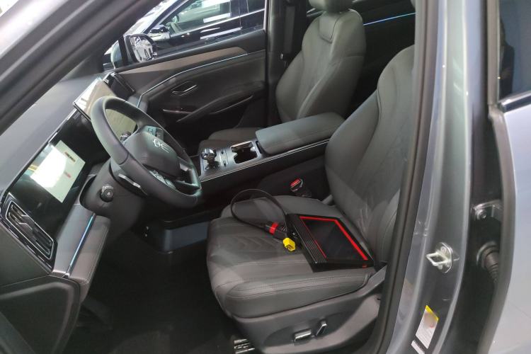 Used BYD Song L DM-i 2025 Intelligent Driving Version 160 km Beyond-Range Type
