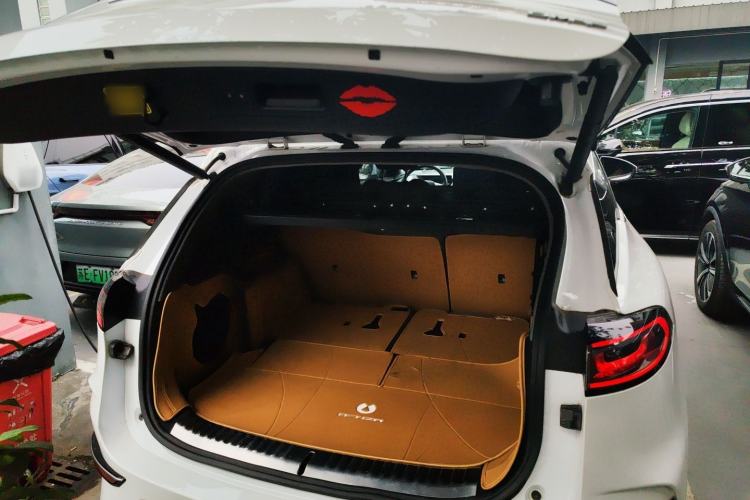 Used Denza N8 2023 Four-Wheel Drive Ultra-Hybrid Flagship Seven-Seater Version