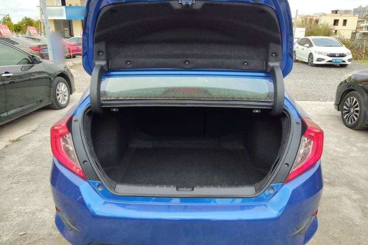 Used Honda Civic 2016 220TURBO CVT Luxury Edition
