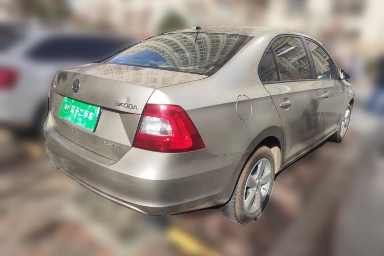 Used Skoda Rapid 2013 1.6L Automatic Smart Selection Model