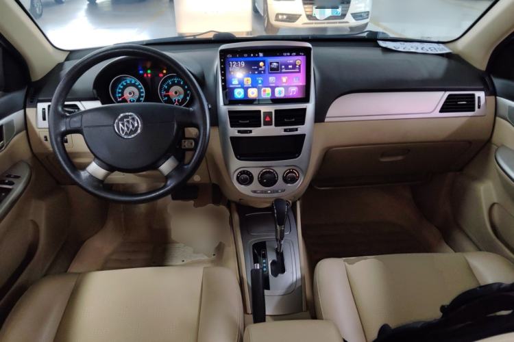 Used Buick Excelle 2013 1.5L Automatic Classic Model
