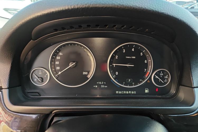 Used BMW 5 Series 2014 525Li Luxury Design Package