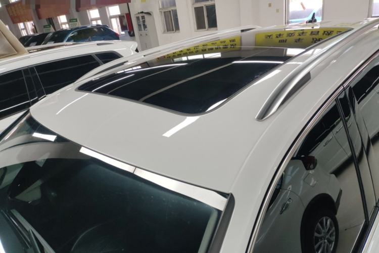 Used Volkswagen Tiguan L 2023 330TSI Automatic Two-Wheel Drive R-Line Enjoyment Edition
