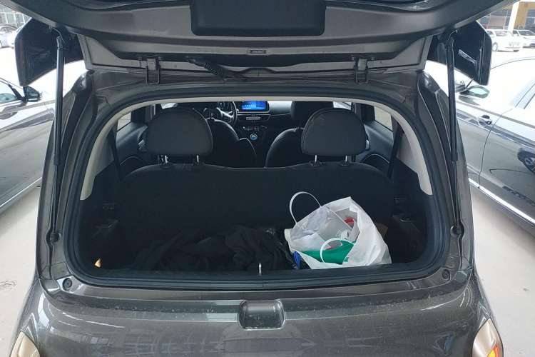 Used ORA White Cat 2022 Xiaoyue Mao Edition 401 km Flagship Model Lithium Ternary
