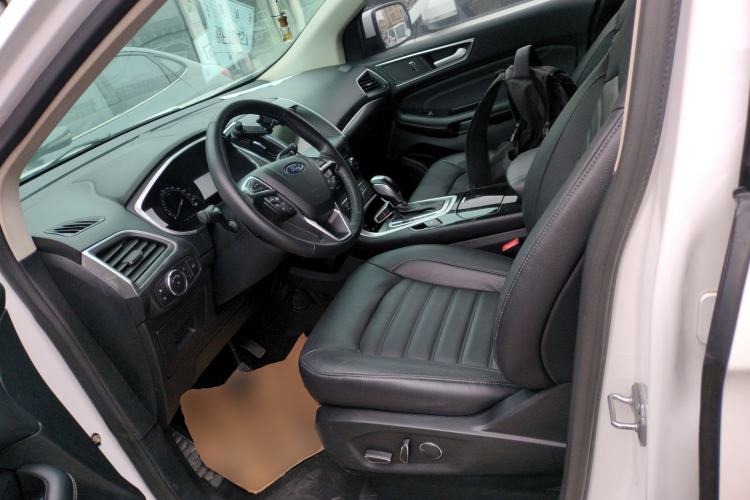 Used Ford Edge 2016 EcoBoost 245 Four-Wheel Drive Titanium Edition 7-Seater