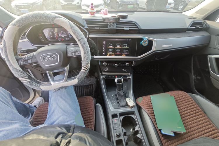 Used Audi Q3 2021 35 TFSI Fashion Dynamic Model