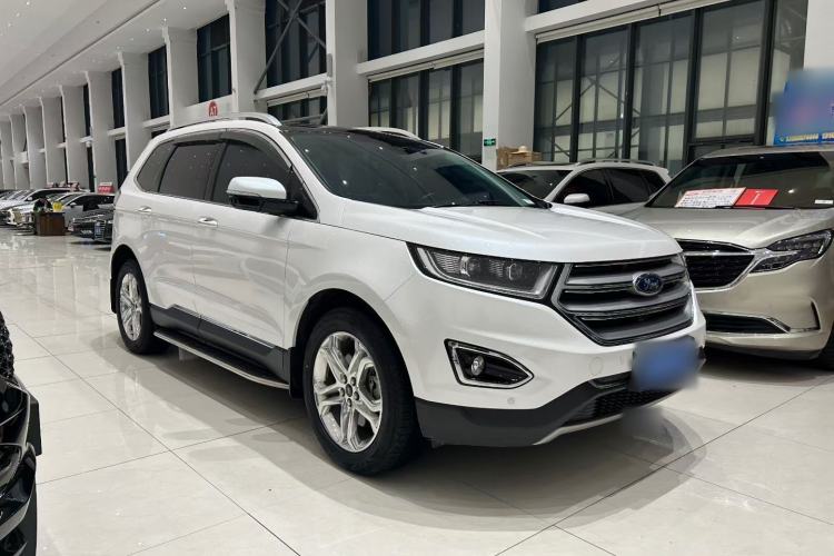 Used Ford Edge 2016 EcoBoost 245 Four-Wheel Drive Titanium Edition 7-Seater
