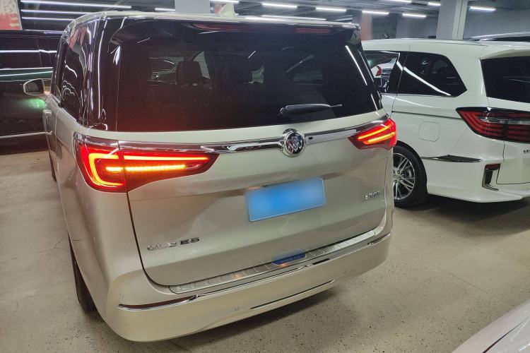 Used Buick GL8 2022 ES Landtrek 653T Comfort Edition
