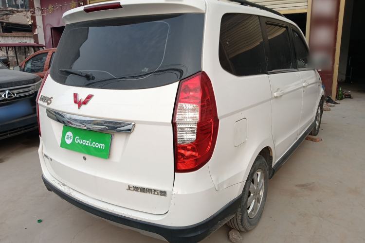 Used Wuling Hongguang 2014 1.5L S Automatic Comfort Edition
