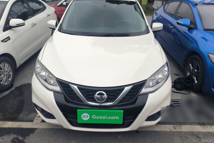 Used Nissan Tiida 2016 1.6L CVT Cool Dynamic Edition