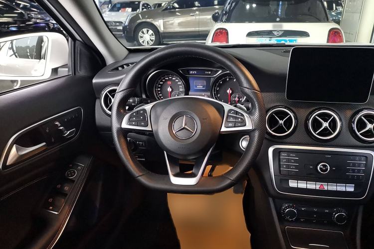 Used Mercedes-Benz GLA 2019 GLA 200 Dynamic Edition
