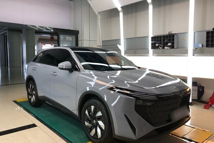 Used Venucia V DD-i 2023 60km iD Version
