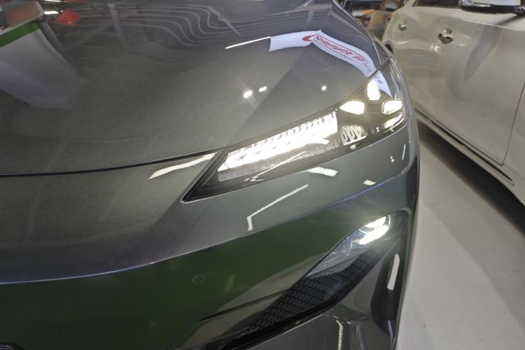 Used  SL03 2023 200Max Range-Extended Version