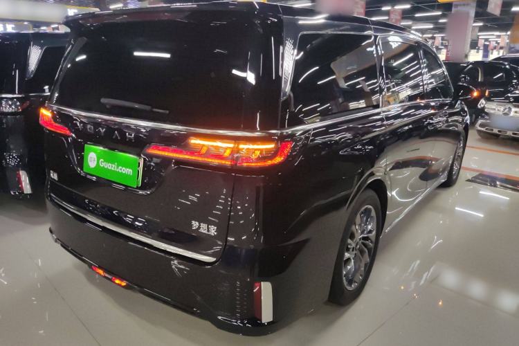 Used VOYAH Dream 2024 PHEV Ultra-Long Range Flagship Edition
