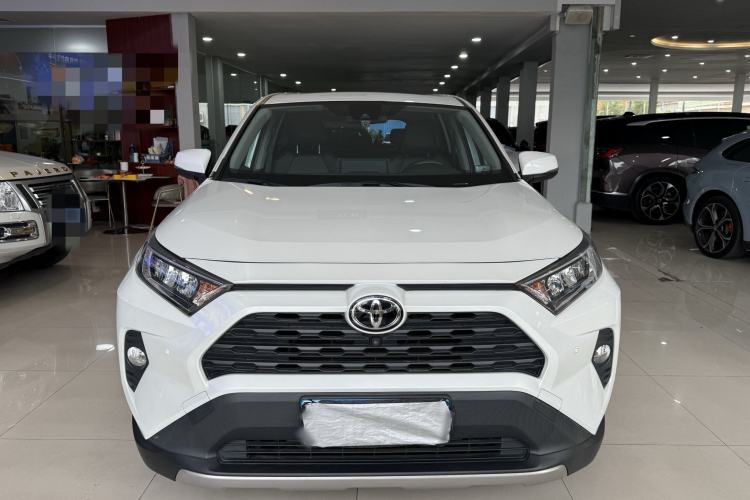 Used Toyota RAV4 2021 2.0L CVT Two-Wheel Drive Fashion PLUS Edition
