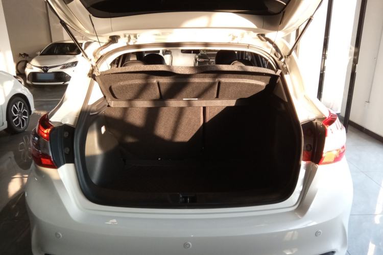 Used Nissan Tiida 2024 1.6L CVT Cool Dynamic Edition
