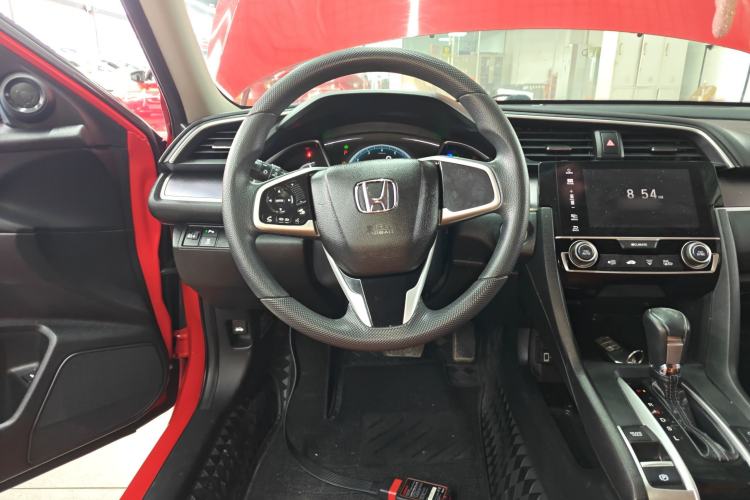 Used Honda Civic 2016 220TURBO CVT Luxury Edition
