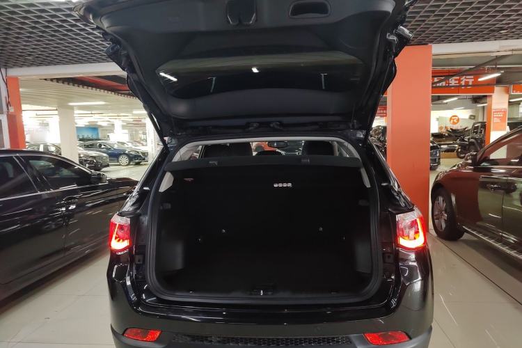 Used  Compass 2020 220T Automatic Elite Edition