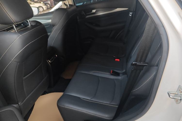 Used Soueast DX8S 2022 1.5T DCT Chieftain Edition 5 Seats