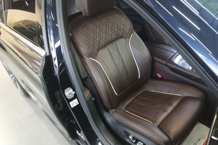 Used BMW 7 Series 2019 Restyled 730Li M Sport Package
