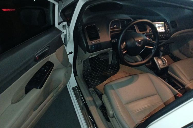 Used CIIMO CIIMO 2012 1.8L Automatic
