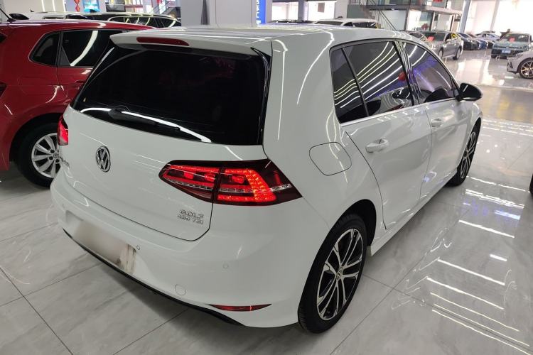 Used Volkswagen Golf 2017 280TSI Automatic R-Line Million-Vehicle Commemorative Edition
