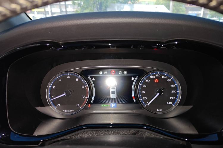 Used GAC Trumpchi M8 2018 320T Luxury Edition
