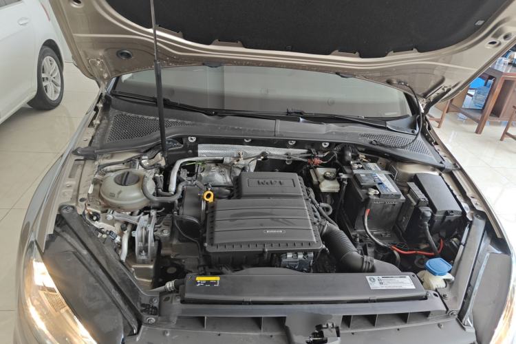 Used Volkswagen Golf 2019 1.6L Automatic Comfort Model China V Standard
