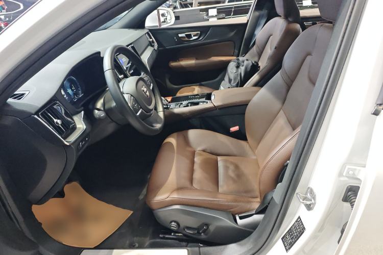 Used Volvo S60 New Energy 2022 T8 eDrive Hybrid All-Wheel Drive Smart Luxury Edition
