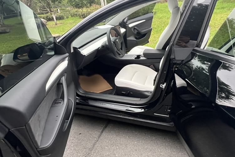 Used Tesla Model 3 2022 Rear-Wheel-Drive Version
