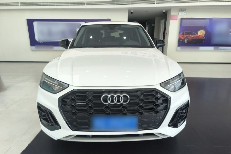 Used Audi Q5L 2022 40T Fashionable and Dynamic Model

